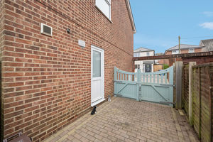 Photo 17- click for photo gallery